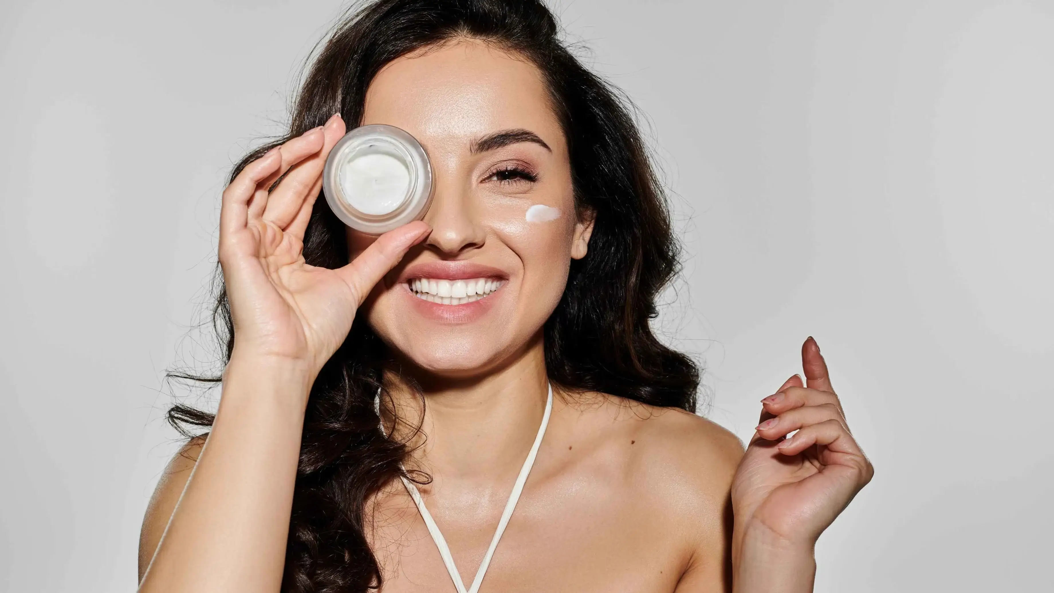 Your Ultimate Daily Skincare Routine